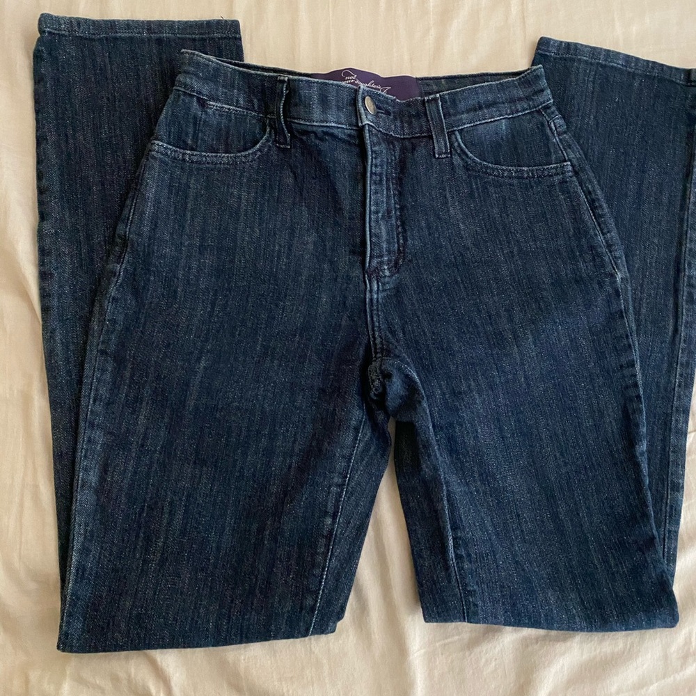 NYDJ SIZE 2 jeans.